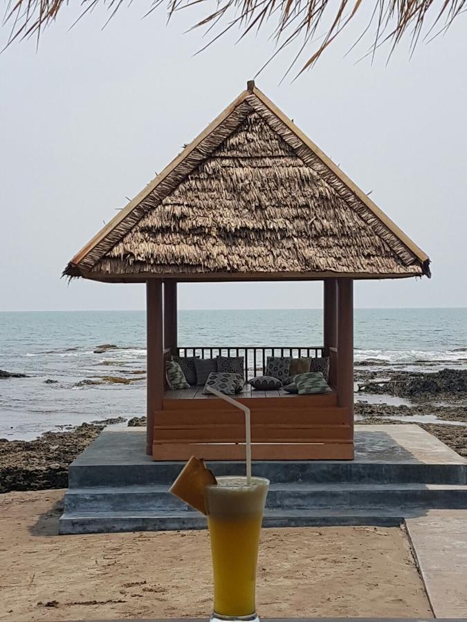 Double G Resort Anyer Bulakan Extérieur photo